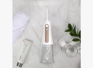 Como limpar os dentes em casa